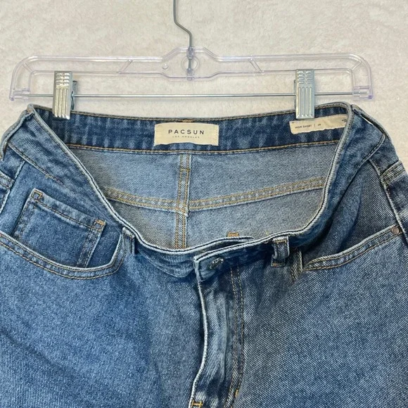 PacSun Mom Shorts Medium Wash High Waisted Denim Jean Shorts Size 28 AL68 - Picture 3 of 8